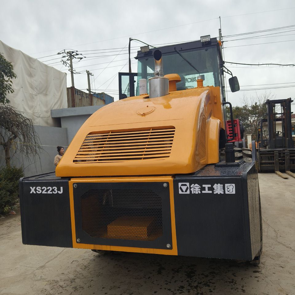 XCMG XS223J road roller - Compactador: foto 3 XCMG XS223J road roller - Compactador: foto 3