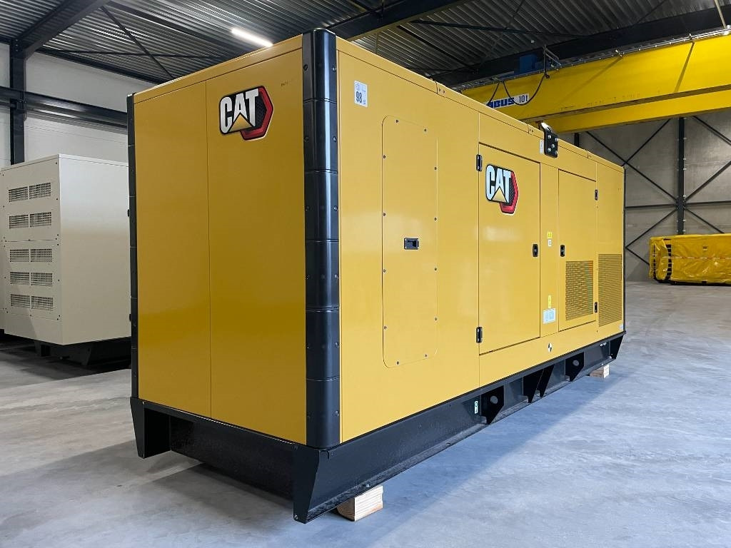 CAT DE550E0 - C15 - 550 kVA Generator - DPX-18027  - Generador industriale: foto 2 CAT DE550E0 - C15 - 550 kVA Generator - DPX-18027  - Generador industriale: foto 2