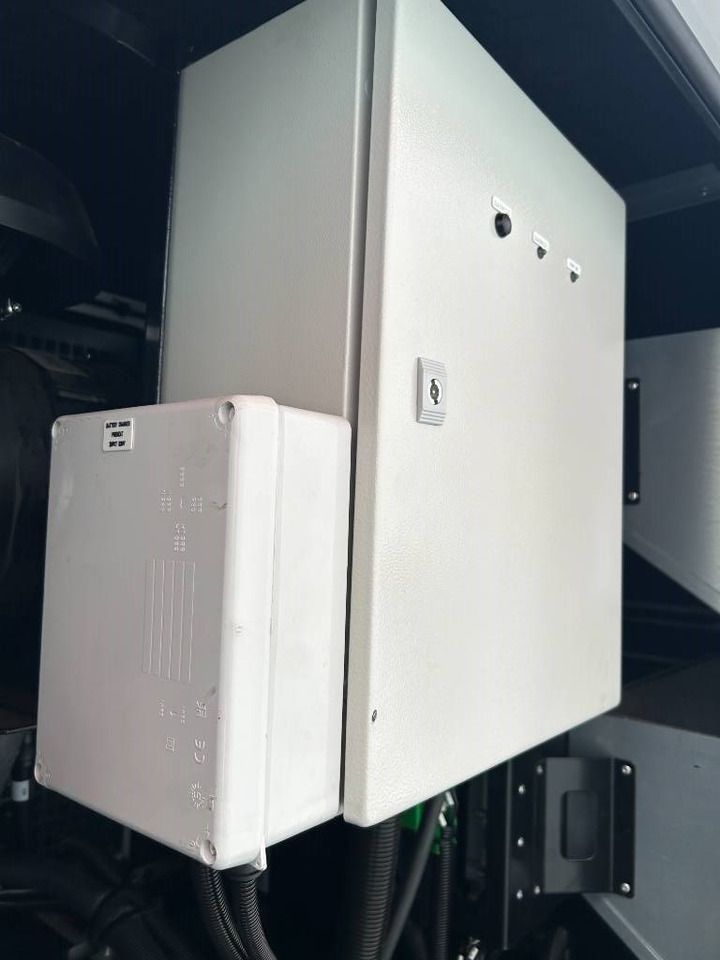 Leasing financiero de Deutz TCD6.1L6 - 165 kVA Stage V Generator - DPX-19014 leasing Deutz TCD6.1L6 - 165 kVA Stage V Generator - DPX-19014: foto 23 Leasing financiero de Deutz TCD6.1L6 - 165 kVA Stage V Generator - DPX-19014 leasing Deutz TCD6.1L6 - 165 kVA Stage V Generator - DPX-19014: foto 23