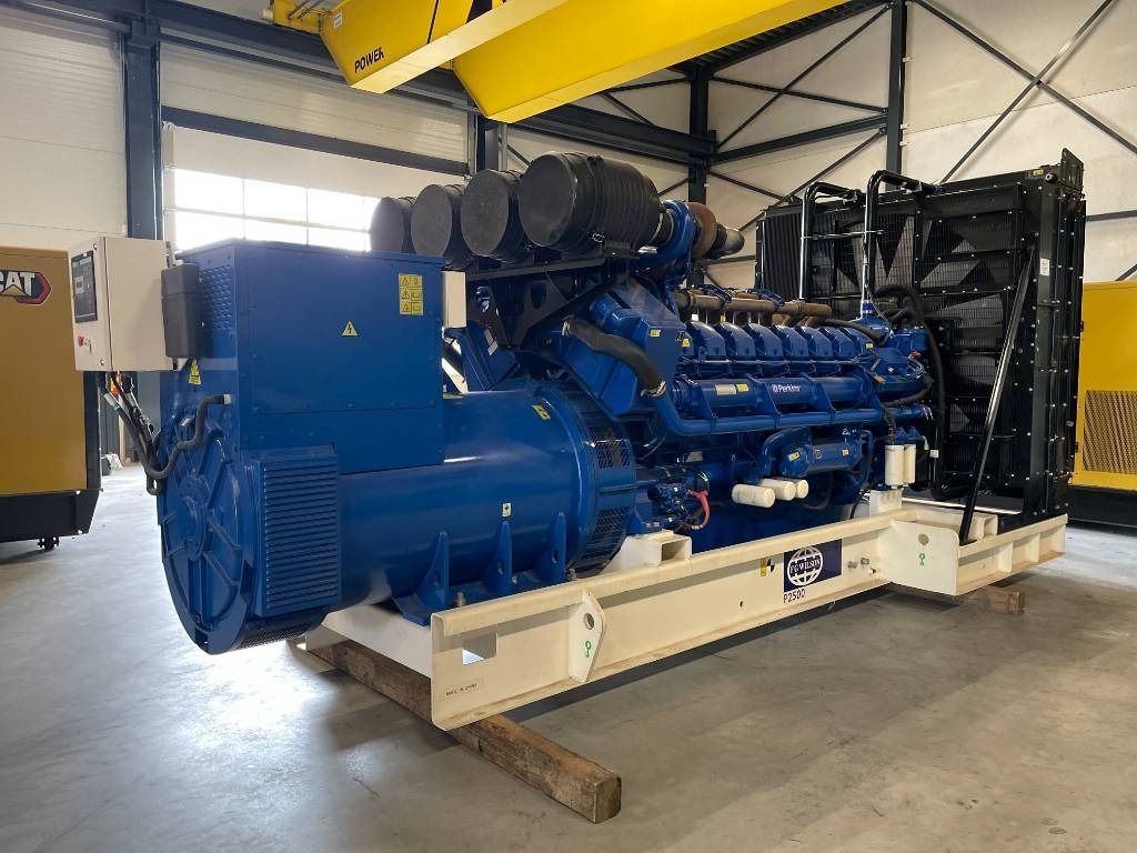FG Wilson P2500-3 - 2500 kVA Genset - DPX-16035-O - Generador industriale: foto 4 FG Wilson P2500-3 - 2500 kVA Genset - DPX-16035-O - Generador industriale: foto 4