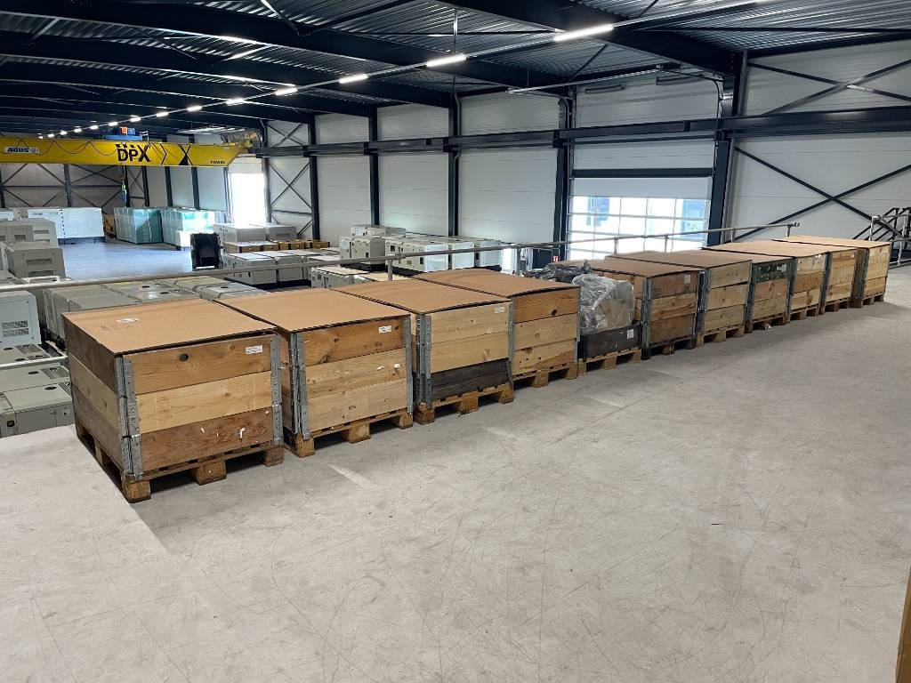 Leasing financiero de Mitsubishi Circuit breaker 2500A - AE2500-SW 3P - DPX-12648  leasing Mitsubishi Circuit breaker 2500A - AE2500-SW 3P - DPX-12648: foto 14