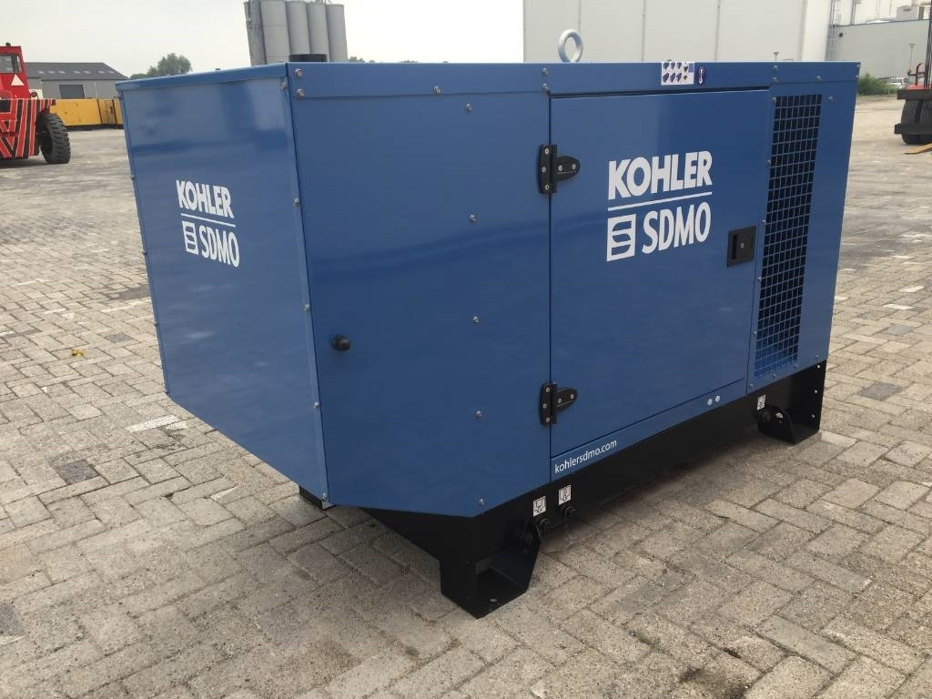 Sdmo K22 - 22 kVA Generator - DPX-17003 - Generador industriale: foto 4 Sdmo K22 - 22 kVA Generator - DPX-17003 - Generador industriale: foto 4