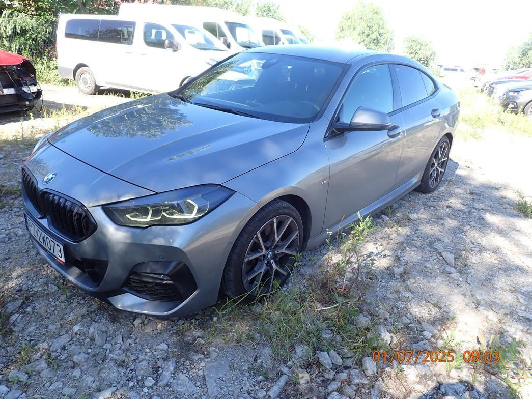 BMW 220I XDRIVE COUPE - Coche: foto 3 BMW 220I XDRIVE COUPE - Coche: foto 3