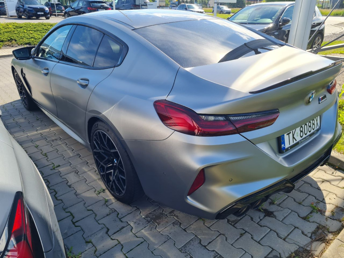 BMW M8 COMPETITION SEDAN - Sedan: foto 4 BMW M8 COMPETITION SEDAN - Sedan: foto 4