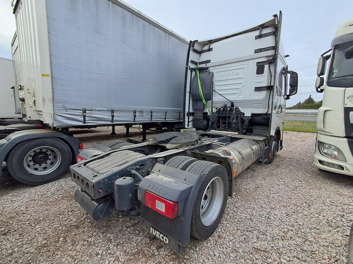 IVECO AS440ST/FP LT LNG CIĄGNIK SIODŁOWY - Cabeza tractora: foto 4 IVECO AS440ST/FP LT LNG CIĄGNIK SIODŁOWY - Cabeza tractora: foto 4
