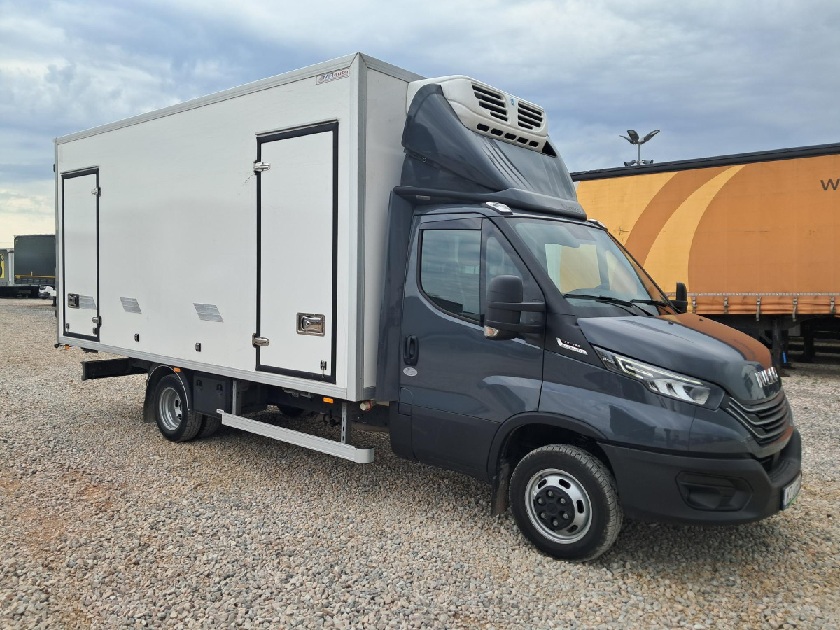 Frigorífico furgoneta IVECO DAILY 50C18 CHŁODNIA/IZOTERMA: foto 1