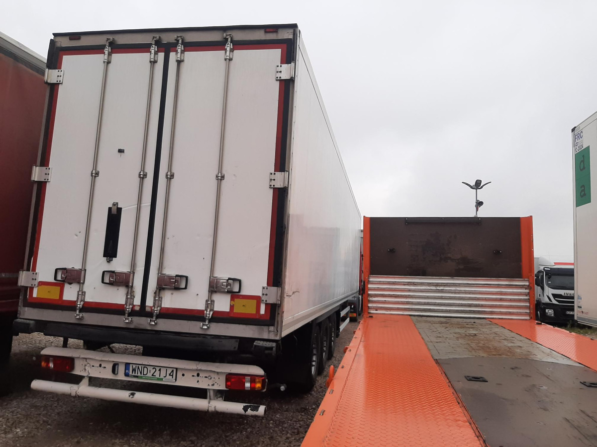KRONE SDR 27 EL4-FB CHŁODNIA - Frigorífico remolque: foto 4 KRONE SDR 27 EL4-FB CHŁODNIA - Frigorífico remolque: foto 4