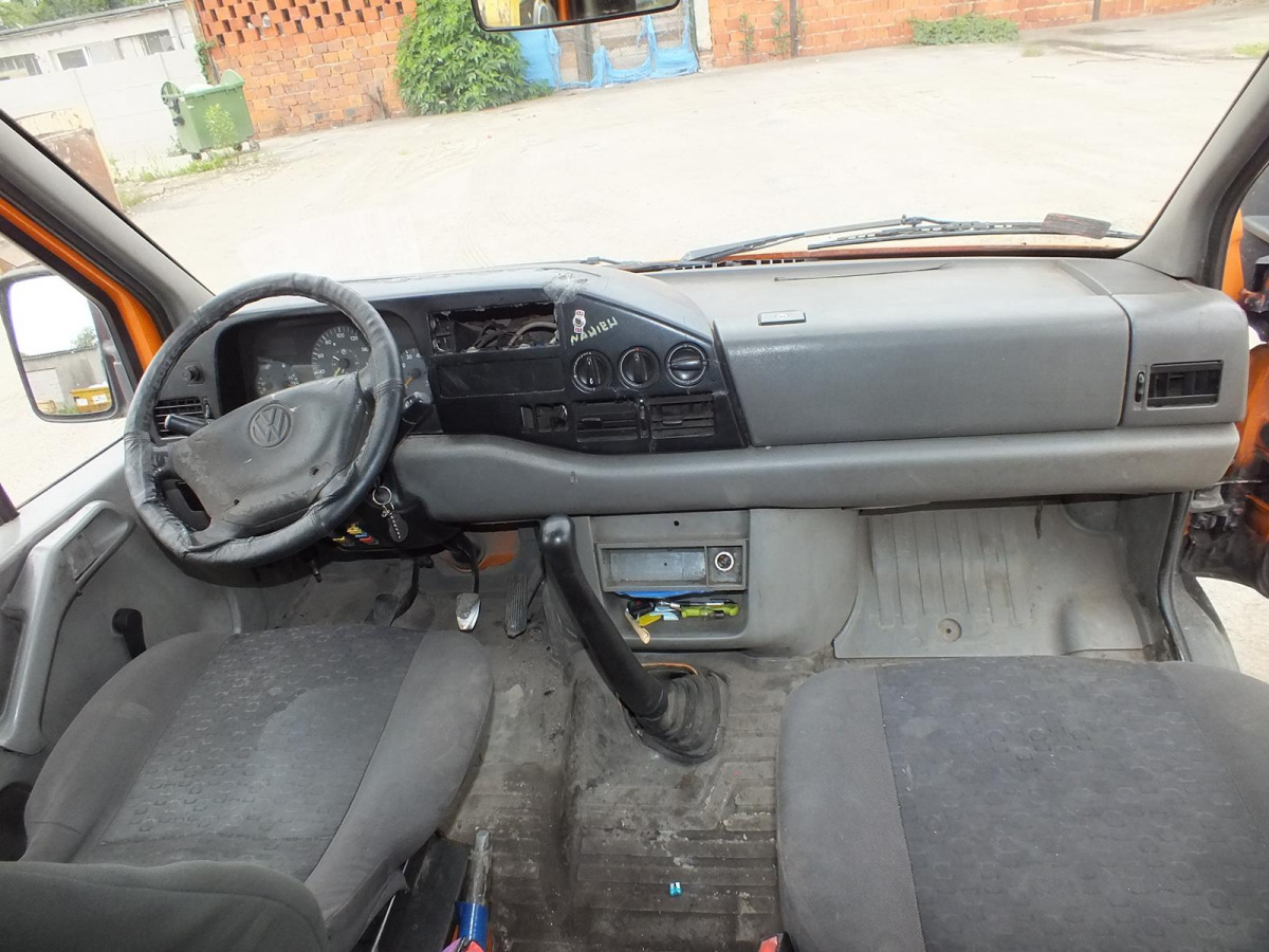 VOLKSWAGEN LT SKRZYNIA - Caja abierta furgoneta, Furgoneta combi: foto 5 VOLKSWAGEN LT SKRZYNIA - Caja abierta furgoneta, Furgoneta combi: foto 5
