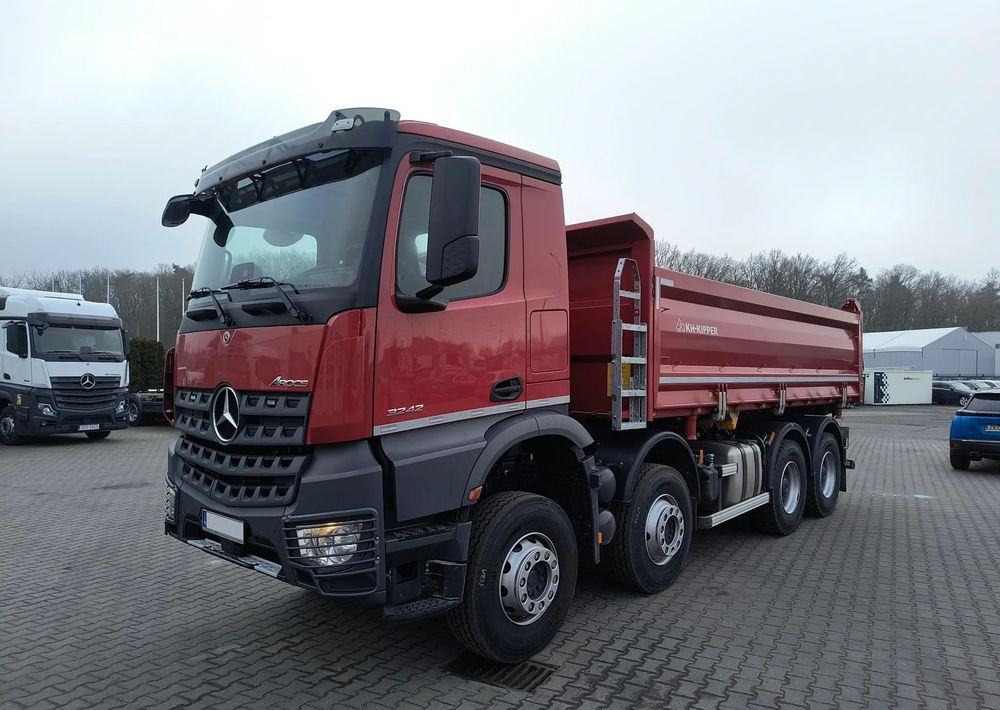 Mercedes-Benz Arocs 4142 AK 8x6 3W Hydroburta - Volquete camión: foto 1 Mercedes-Benz Arocs 4142 AK 8x6 3W Hydroburta - Volquete camión: foto 1