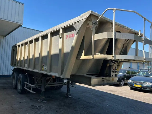 Benalu 2 Axle , 8 Tyres , Alu Tipper , Spring Suspension , Drum Brakes - Volquete semirremolque: foto 3 Benalu 2 Axle , 8 Tyres , Alu Tipper , Spring Suspension , Drum Brakes - Volquete semirremolque: foto 3