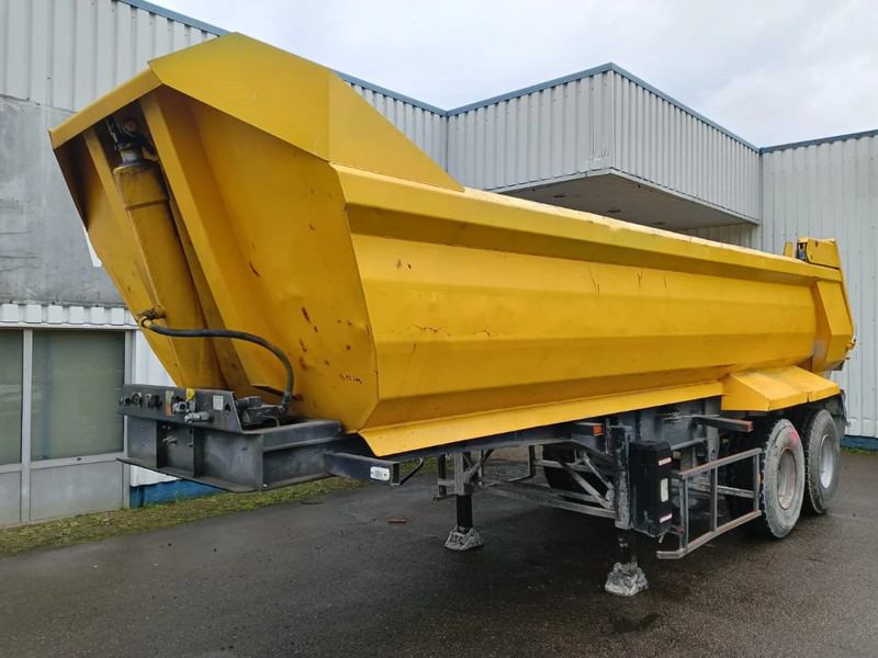 Fruehauf 2 Axle Steel Tipper , Spring Suspension , Drum Brakes - Volquete semirremolque: foto 1 Fruehauf 2 Axle Steel Tipper , Spring Suspension , Drum Brakes - Volquete semirremolque: foto 1