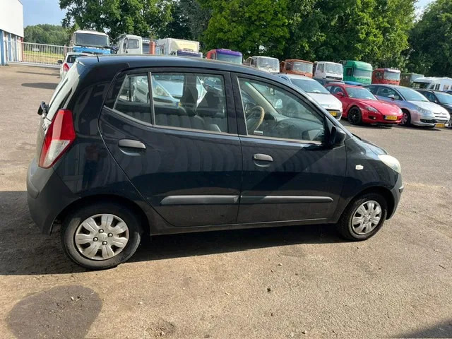 Hyundai i10 ,1.1 , 5 doors , Belgium Regestration - Hatchback: foto 5 Hyundai i10 ,1.1 , 5 doors , Belgium Regestration - Hatchback: foto 5