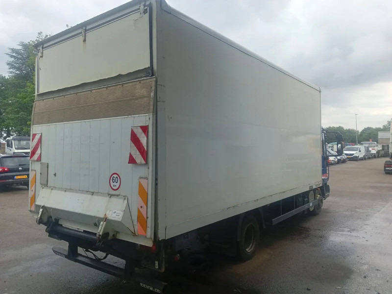 Iveco EuroCargo 180 Eurocargo 75E180 , Spring Suspension , Closed box , Tailgate - Camión caja cerrada: foto 3 Iveco EuroCargo 180 Eurocargo 75E180 , Spring Suspension , Closed box , Tailgate - Camión caja cerrada: foto 3