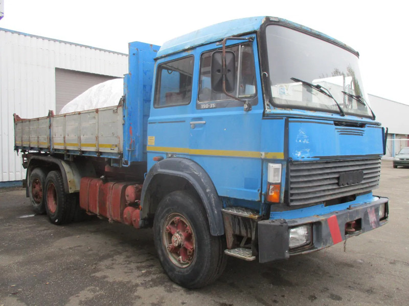Iveco Turbostar 190-30 , Manual , V8 , 3 way tipper , Spring suspension , 6x2 - Volquete camión: foto 4 Iveco Turbostar 190-30 , Manual , V8 , 3 way tipper , Spring suspension , 6x2 - Volquete camión: foto 4