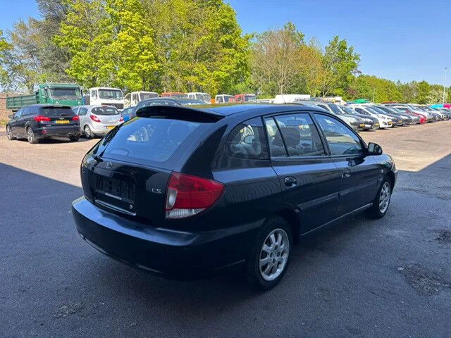 Kia Rio 1.5 LS ICE , Airco - Hatchback: foto 2 Kia Rio 1.5 LS ICE , Airco - Hatchback: foto 2