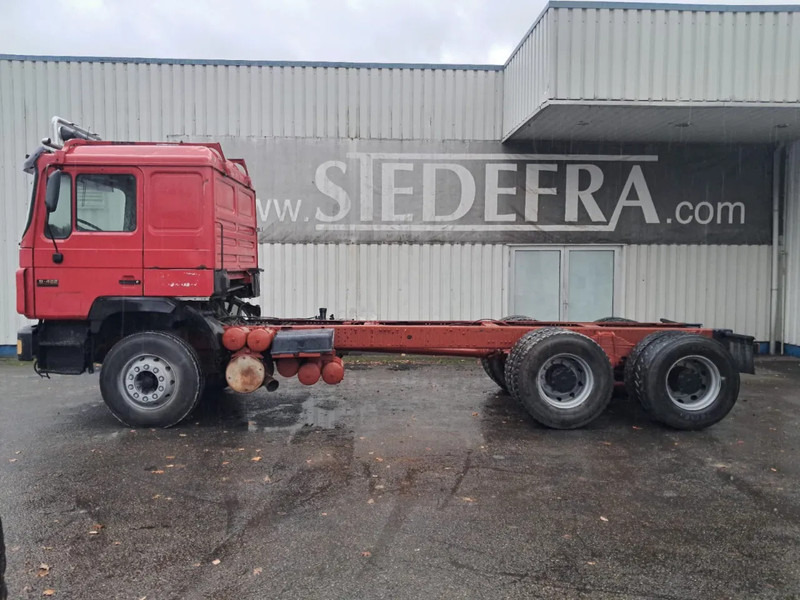 MAN 26-422 , 6x4 , Spring Suspension , ZF Manual Gearbox, Intarder - Chasis camión: foto 2 MAN 26-422 , 6x4 , Spring Suspension , ZF Manual Gearbox, Intarder - Chasis camión: foto 2