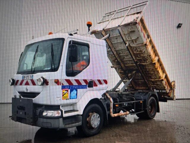 Renault Midlum 180 , Tipper , Manual , Sprimg Suspension , French Truck - Volquete camión: foto 3 Renault Midlum 180 , Tipper , Manual , Sprimg Suspension , French Truck - Volquete camión: foto 3