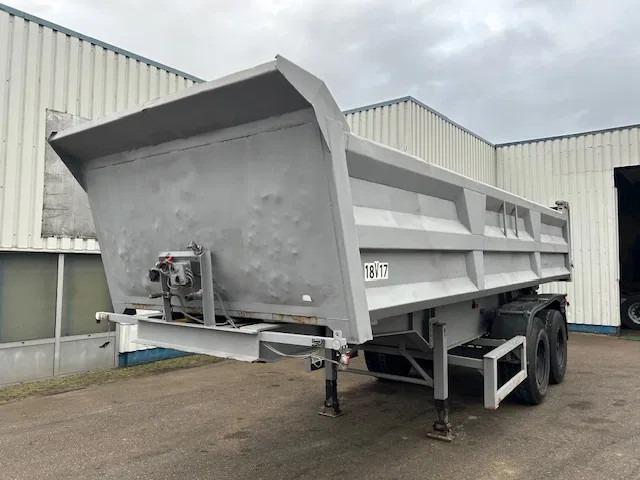 Trax 2 Axle Steel Tipper , Spring Suspension , Drum Brakes - Volquete semirremolque: foto 1 Trax 2 Axle Steel Tipper , Spring Suspension , Drum Brakes - Volquete semirremolque: foto 1