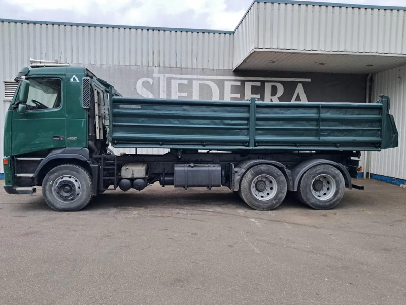 Volvo FH 12 - 460 , 6x2 , 3 Way Tipper, Spring Suspension , Manual Gearbox, Airco - Volquete camión: foto 5 Volvo FH 12 - 460 , 6x2 , 3 Way Tipper, Spring Suspension , Manual Gearbox, Airco - Volquete camión: foto 5