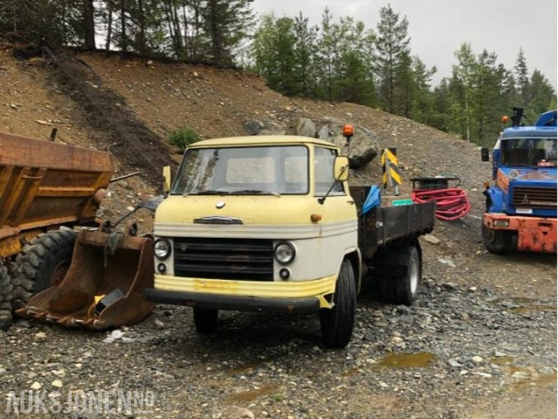 1967 Volvo F 83 tippbil reparasjonsobjekt - Volquete camión: foto 1 1967 Volvo F 83 tippbil reparasjonsobjekt - Volquete camión: foto 1