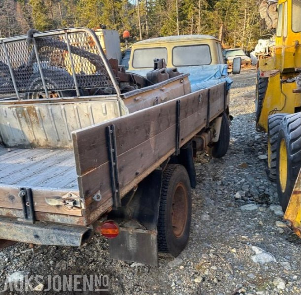 1967 Volvo F 83 tippbil reparasjonsobjekt - Volquete camión: foto 2 1967 Volvo F 83 tippbil reparasjonsobjekt - Volquete camión: foto 2