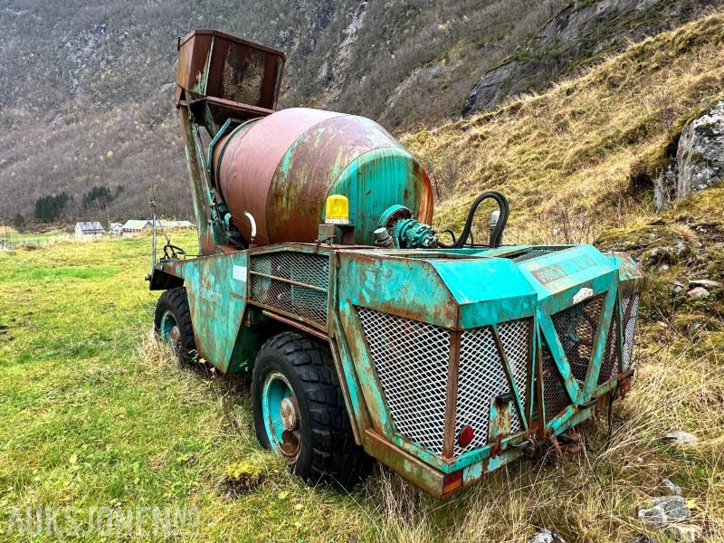 1984 Mariner 35 Betongblander Deleobjekt - Equipo de construcción: foto 3 1984 Mariner 35 Betongblander Deleobjekt - Equipo de construcción: foto 3