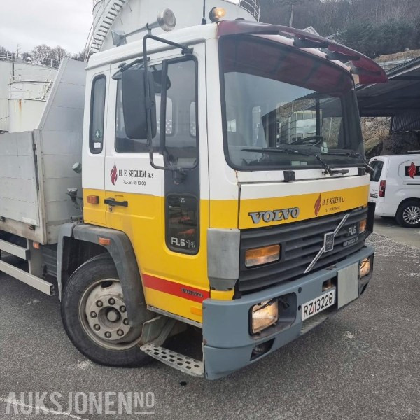 1986 Volvo FL6144X2 lastebil med plan eu ok 05.2026 - Camión caja abierta: foto 2 1986 Volvo FL6144X2 lastebil med plan eu ok 05.2026 - Camión caja abierta: foto 2