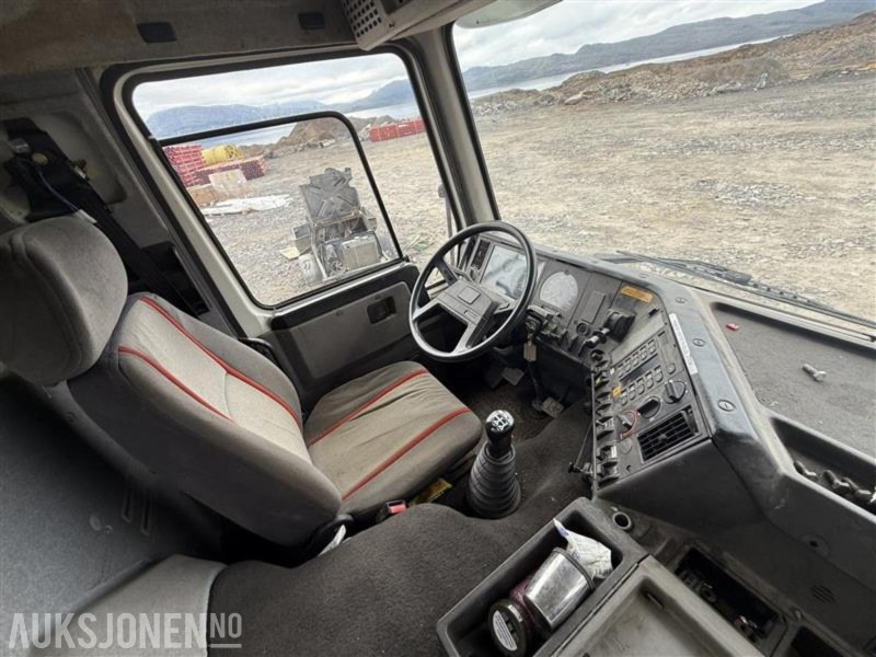 1991 Volvo fl7 tankbil - Cisterna camión: foto 4 1991 Volvo fl7 tankbil - Cisterna camión: foto 4