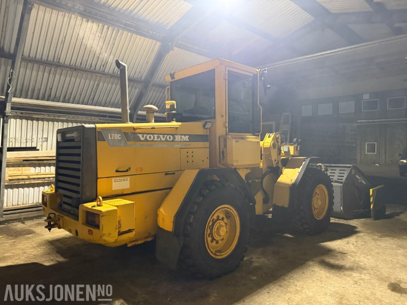 1996 Volvo L70C - Klappvinge - Sentralsmøring - 18 290t - Cargadora de ruedas: foto 5 1996 Volvo L70C - Klappvinge - Sentralsmøring - 18 290t - Cargadora de ruedas: foto 5