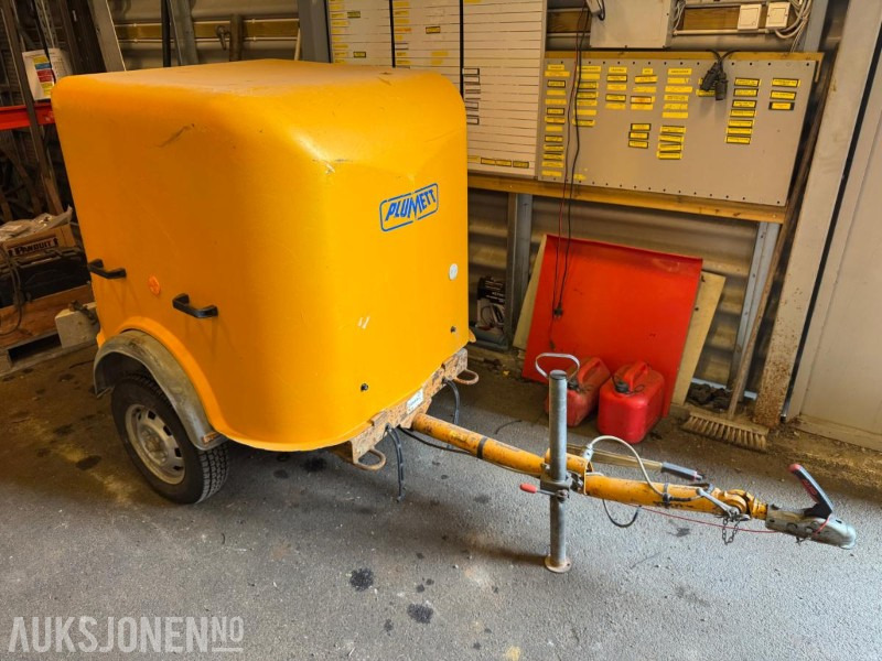 1999 Plumett TL2019 DR520/8 vinsjhenger - Equipo de construcción: foto 1 1999 Plumett TL2019 DR520/8 vinsjhenger - Equipo de construcción: foto 1