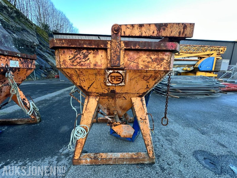 2 stk Eichinger 1500L Betongtobber - Equipo de construcción: foto 5 2 stk Eichinger 1500L Betongtobber - Equipo de construcción: foto 5