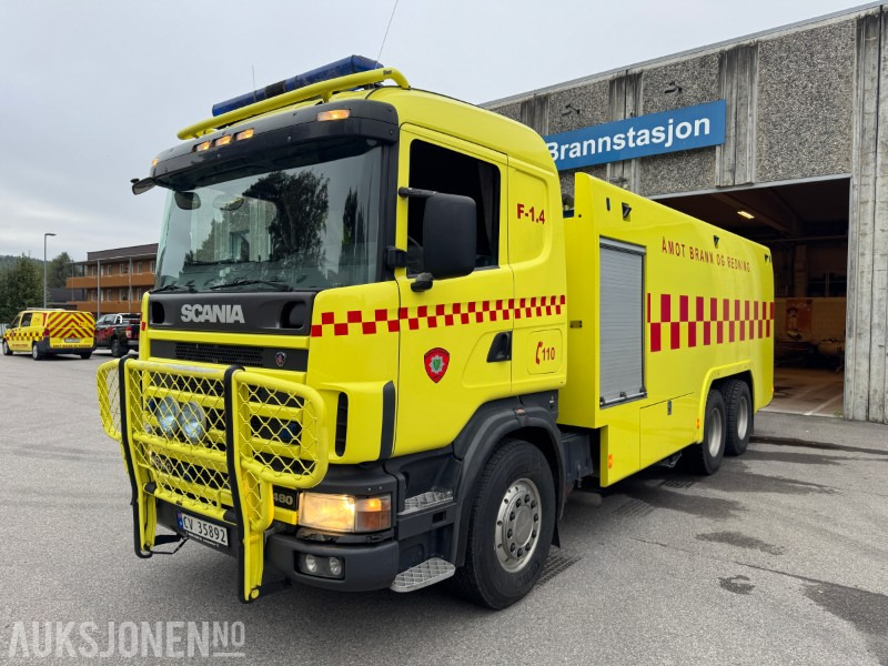 2002 Scania R164 tankbil med masse utstyr. 6X4 - Camión de bomberos: foto 1 2002 Scania R164 tankbil med masse utstyr. 6X4 - Camión de bomberos: foto 1