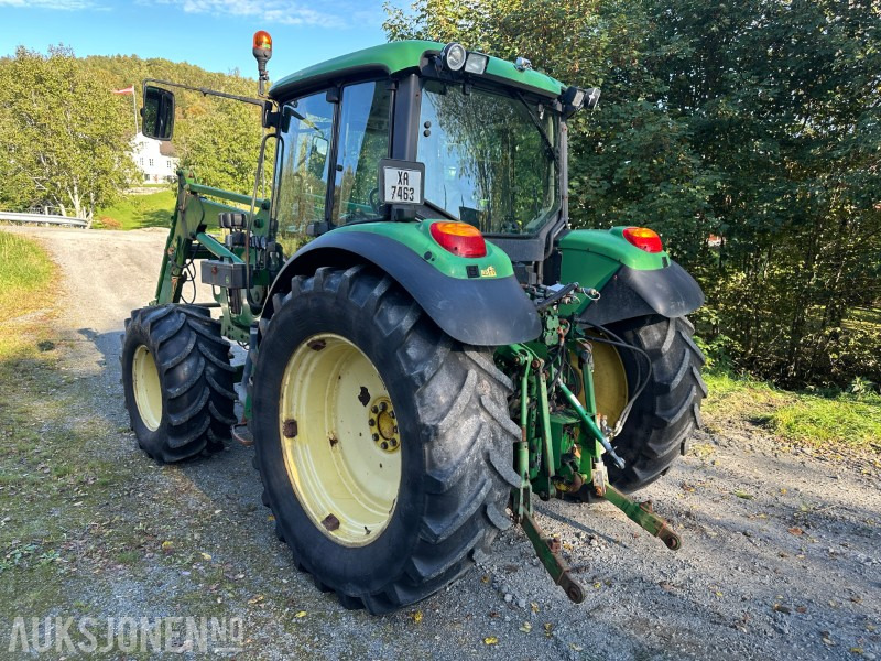 2004 John Deere 6320 - traktor med frontlaster - Tractor: foto 3 2004 John Deere 6320 - traktor med frontlaster - Tractor: foto 3