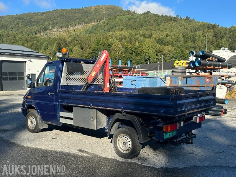 2004 Mercedes-Benz 313 CDI SPRINTER 2.1-129 D - Kran - Tippkasse - 173782 km - Volquete furgoneta: foto 3 2004 Mercedes-Benz 313 CDI SPRINTER 2.1-129 D - Kran - Tippkasse - 173782 km - Volquete furgoneta: foto 3