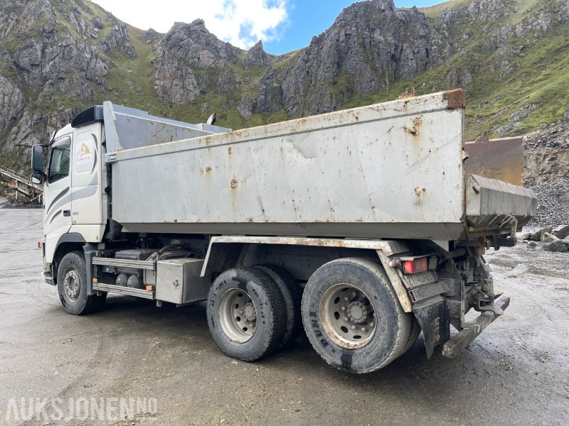 2005 Volvo FH12 6X2 *Sentralsmøring* Eu godkjent til 21.04.2026* - Volquete camión: foto 4 2005 Volvo FH12 6X2 *Sentralsmøring* Eu godkjent til 21.04.2026* - Volquete camión: foto 4