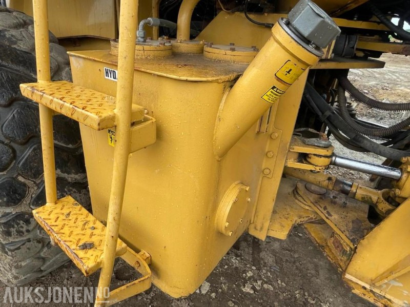 Cargadora de ruedas 2006 Liugong 856 JSSRF101 Hjullaster med skuff -Sentralsmøring. -Loadmaster 9000 vekt. 3279 timer.: foto 6 Cargadora de ruedas 2006 Liugong 856 JSSRF101 Hjullaster med skuff -Sentralsmøring. -Loadmaster 9000 vekt. 3279 timer.: foto 6