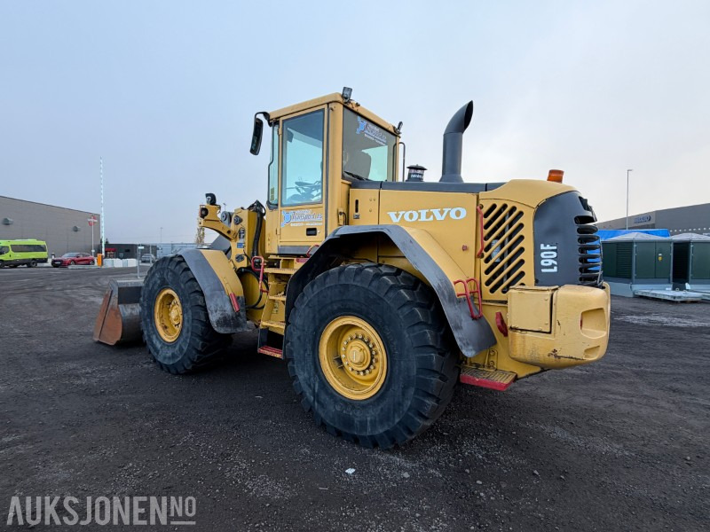 2006 Volvo L90E hjullaster - Sentralsmøring - Joystick - Tilleggshydraulikk - Cargadora de ruedas: foto 3 2006 Volvo L90E hjullaster - Sentralsmøring - Joystick - Tilleggshydraulikk - Cargadora de ruedas: foto 3