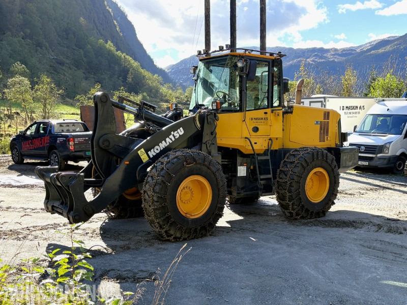 2008 Komatsu WA320-6 hjullaster - KUN 3 754 timer - Cargadora de ruedas: foto 1 2008 Komatsu WA320-6 hjullaster - KUN 3 754 timer - Cargadora de ruedas: foto 1