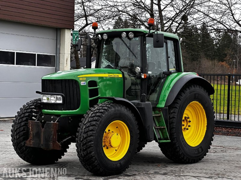 2009 John Deere 6930 Premium traktor - Tractor: foto 1 2009 John Deere 6930 Premium traktor - Tractor: foto 1