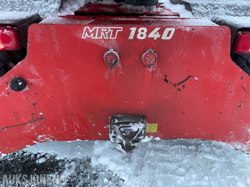 Manipulador telescópico 2011 Manitou Easy MRT 1840 Teleskoptruck med sving på hytte, 7368 timer: foto 20 Manipulador telescópico 2011 Manitou Easy MRT 1840 Teleskoptruck med sving på hytte, 7368 timer: foto 20