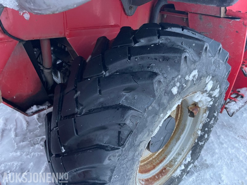 Manipulador telescópico 2011 Manitou Easy MRT 1840 Teleskoptruck med sving på hytte, 7368 timer: foto 23 Manipulador telescópico 2011 Manitou Easy MRT 1840 Teleskoptruck med sving på hytte, 7368 timer: foto 23