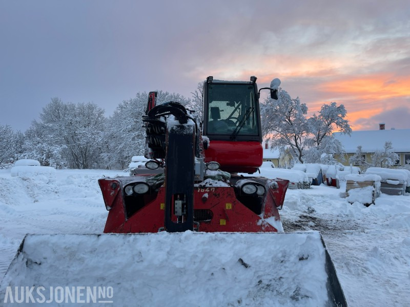 Manipulador telescópico 2011 Manitou Easy MRT 1840 Teleskoptruck med sving på hytte, 7368 timer: foto 11 Manipulador telescópico 2011 Manitou Easy MRT 1840 Teleskoptruck med sving på hytte, 7368 timer: foto 11