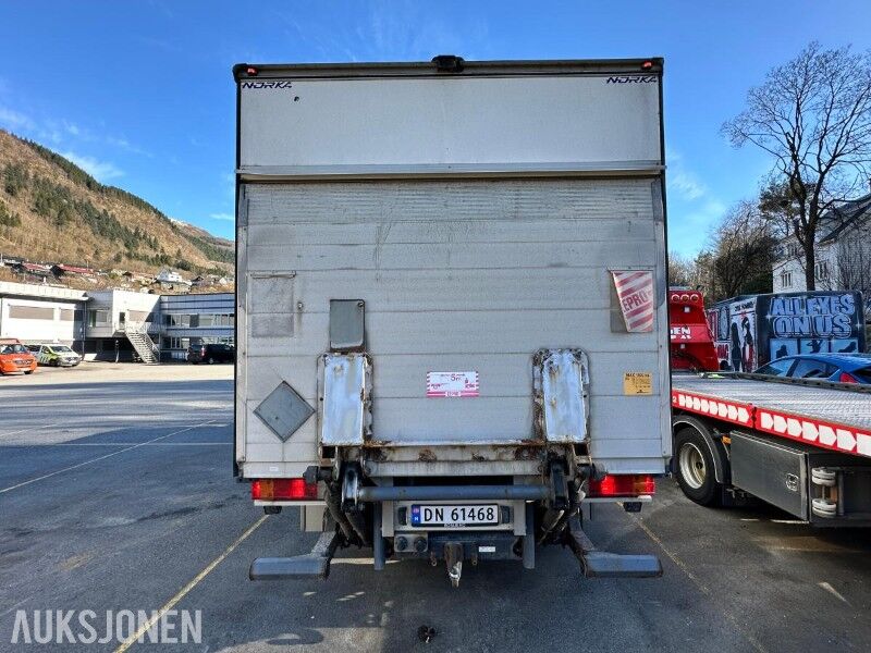 2011 Mercedes-Benz ATEGO 818 – EU 2026 – LAV KM – SERVICEHISTORIKK – LIFT, 166500 km - Camión caja cerrada: foto 4 2011 Mercedes-Benz ATEGO 818 – EU 2026 – LAV KM – SERVICEHISTORIKK – LIFT, 166500 km - Camión caja cerrada: foto 4