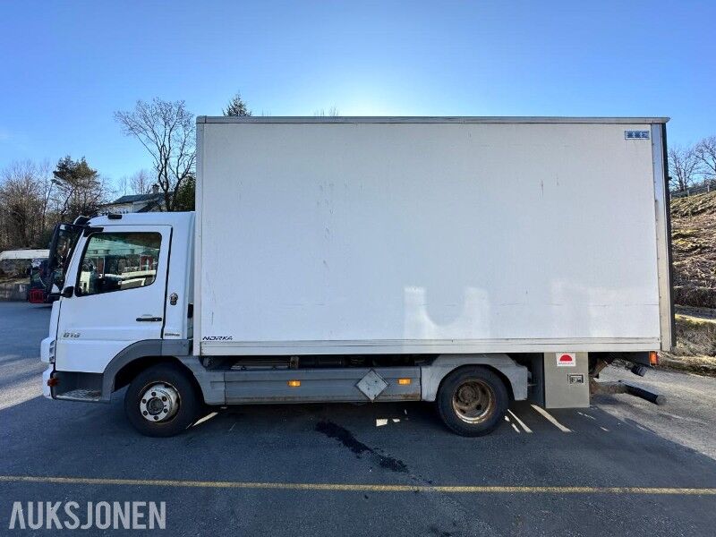 2011 Mercedes-Benz ATEGO 818 – EU 2026 – LAV KM – SERVICEHISTORIKK – LIFT, 166500 km - Camión caja cerrada: foto 2 2011 Mercedes-Benz ATEGO 818 – EU 2026 – LAV KM – SERVICEHISTORIKK – LIFT, 166500 km - Camión caja cerrada: foto 2