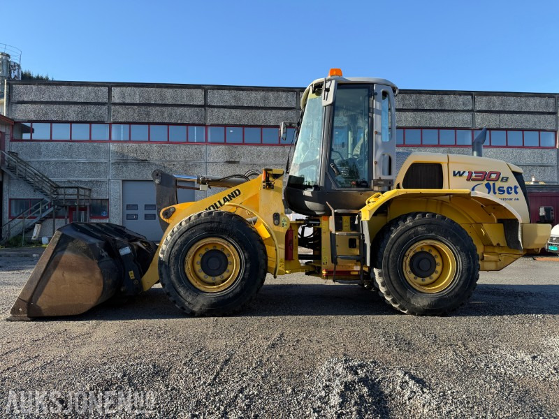 2011 New Holland W130B hjullaster – kun 3 580 timer - Cargadora de ruedas: foto 2 2011 New Holland W130B hjullaster – kun 3 580 timer - Cargadora de ruedas: foto 2