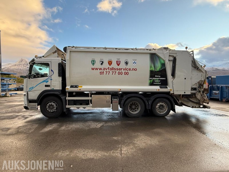 2011 Volvo FM330 6X2 Komprimatorbil 22M3 - Strøere - Baklaster - 353908KM - Camión de basura: foto 2 2011 Volvo FM330 6X2 Komprimatorbil 22M3 - Strøere - Baklaster - 353908KM - Camión de basura: foto 2
