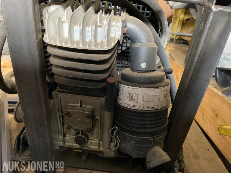 2013 Dynaset HK400/8-23 Hydraulisk Kompressor - Equipo de construcción: foto 5 2013 Dynaset HK400/8-23 Hydraulisk Kompressor - Equipo de construcción: foto 5