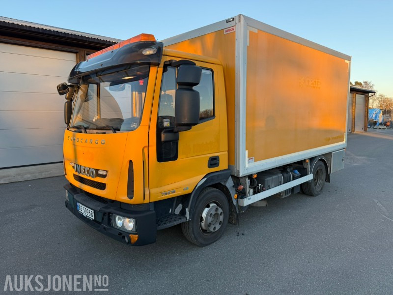 2013 Iveco Eurocargo 75E18 - Verkstedbil m/ Maxilift-kran & ZEPRO bakløfter - 148.000 km - Camión caja cerrada: foto 2 2013 Iveco Eurocargo 75E18 - Verkstedbil m/ Maxilift-kran & ZEPRO bakløfter - 148.000 km - Camión caja cerrada: foto 2
