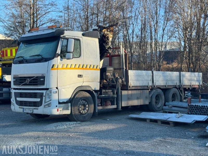 2013 Volvo FH 62RB kranbil / HIAB kran / 28 tonnmeter - Camión grúa: foto 1 2013 Volvo FH 62RB kranbil / HIAB kran / 28 tonnmeter - Camión grúa: foto 1