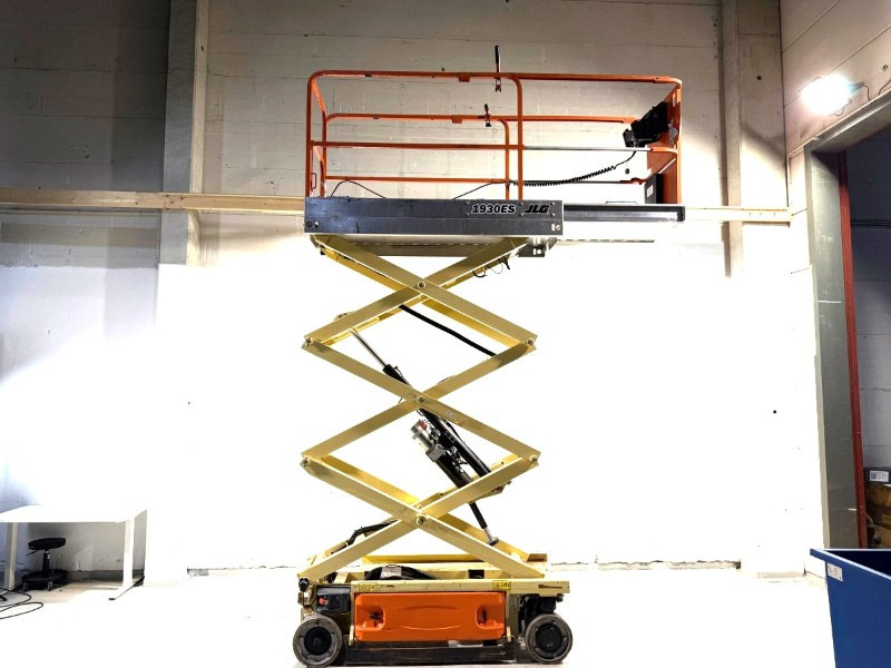 2014 JLG 1930 ES sakselift med arbeidshøyde på 7,8 meter - Plataforma elevadora: foto 1 2014 JLG 1930 ES sakselift med arbeidshøyde på 7,8 meter - Plataforma elevadora: foto 1